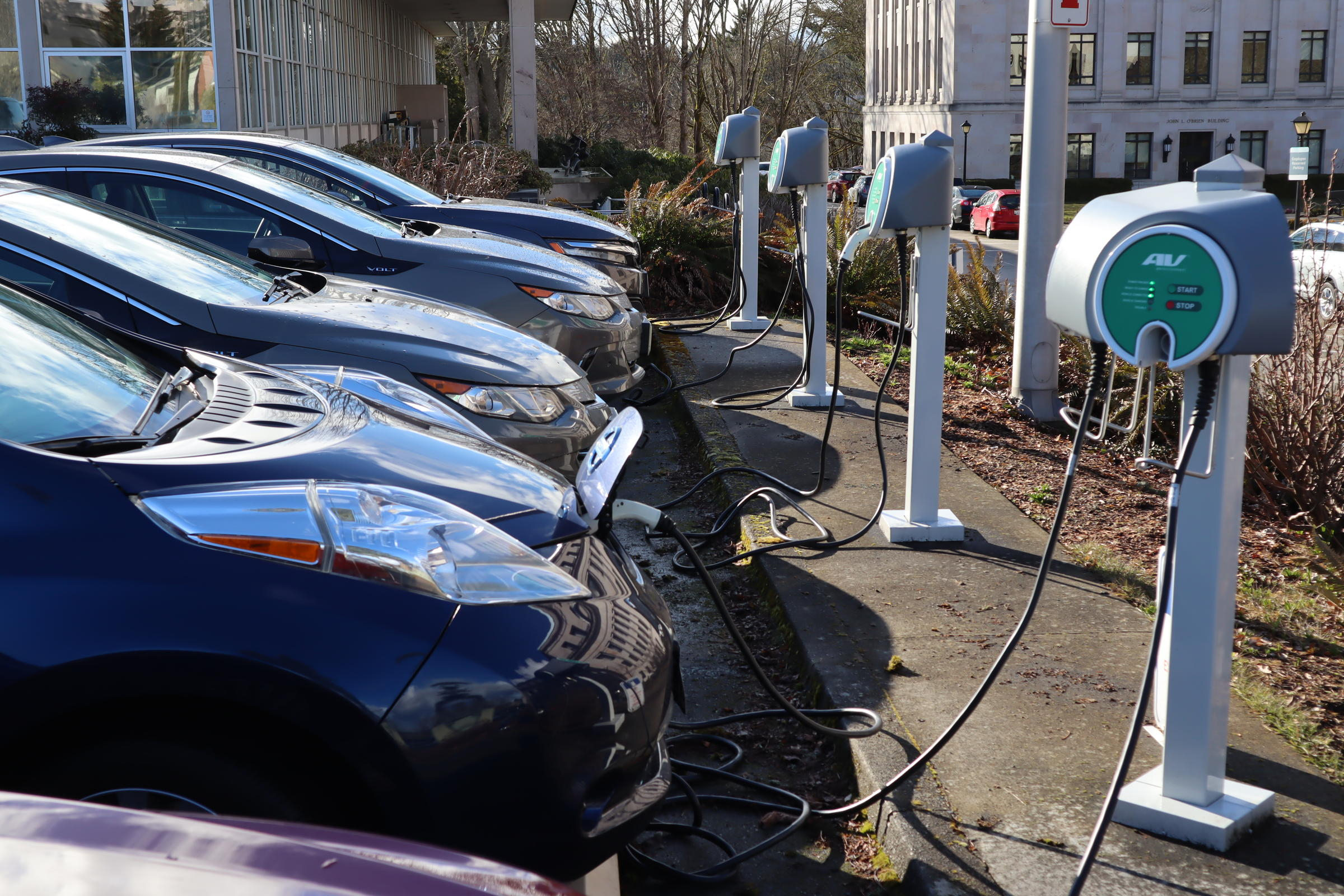 Incentives For Electric Car Buyers Yes In Oregon Maybe In Washington Incentives For Electric Car Buyers Yes In Oregon Maybe In Washington