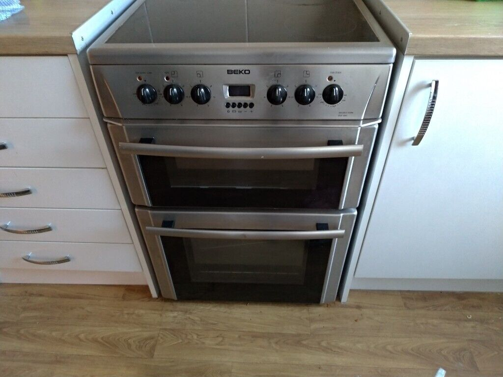 BEKO DVC 665 Freestanding Double Owen Electric Cooker In Salford 