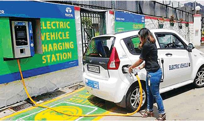 Government Delaying In Buying Electric Cars Government Delaying In Buying Electric Cars