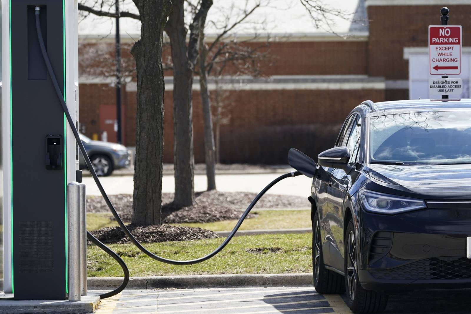 How You Can Get 4 000 In Illinois Electric Vehicle Rebate Shaw Local How You Can Get 4 000 In Illinois Electric Vehicle Rebate Shaw Local