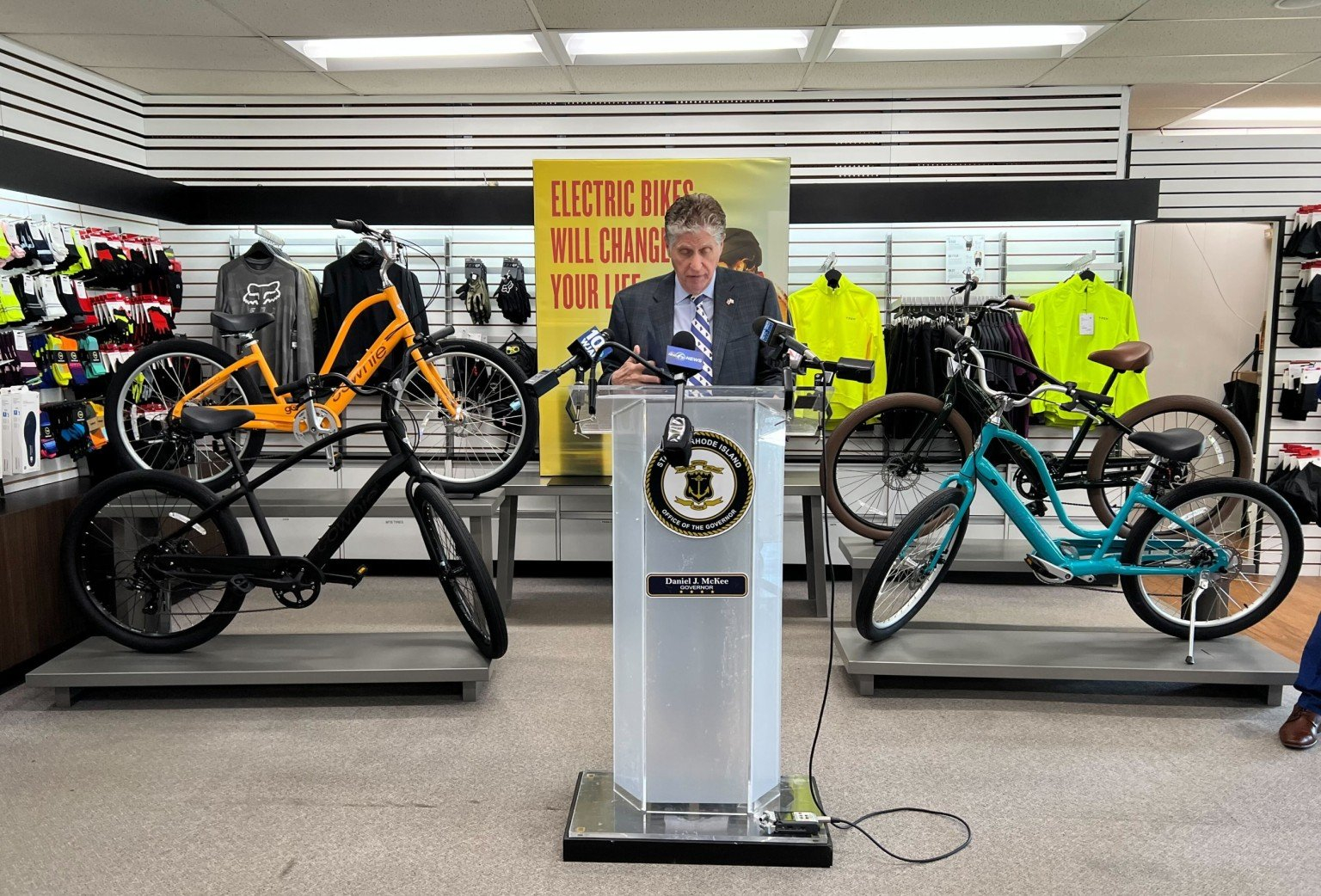 New Electric Bike Rebate Program Honors Journalist Clean Energy New Electric Bike Rebate Program Honors Journalist Clean Energy